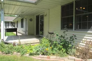 2109 W Navajo Dr, Freeport, IL 61032 - Photo 24