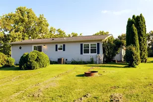 519 Drexel Rd, Lake Summerset, IL 61019 - Photo 2