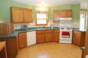 519 Drexel Rd, Lake Summerset, IL 61019 - Photo 6