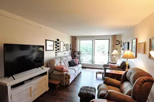 2929 Sunnyside Dr, Rockford, IL 61114 - Photo 4