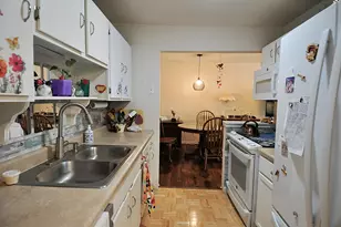 2929 Sunnyside Dr, Rockford, IL 61114 - Photo 8