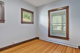 103 E Roosevelt St, Freeport, IL 61032 - Photo 16