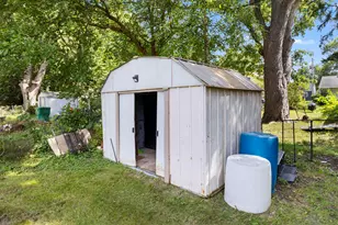 527 Grand Ave, Loves Park, IL 61111 - Photo 22