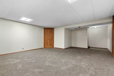 7478 Thomas Drive, Loves Park, IL 61111 - Photo 14