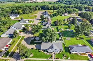 805 Hawthorne Ave, Janesville, WI 53545 - Photo 2