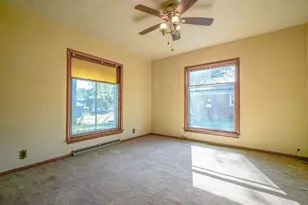 904 N 3rd St, Ashton, IL 61006 - Photo 8