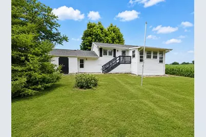 437 E 11th Street, Pecatonica, IL 61063 - Photo 38
