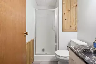 648 Alamo Dr, Freeport, IL 61032 - Photo 24