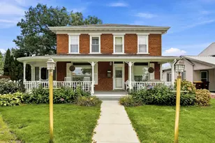 110 W Mason St, Lena, IL 61048 - Photo 8