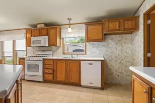 2134 Iris Ave, Belvidere, IL 61008 - Photo 8