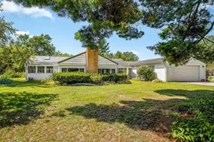 11602 Florence Ave, Machesney Park, IL 61115 - Photo 1