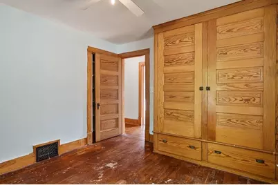 1124 S State Avenue, Freeport, IL 61032 - Photo 22