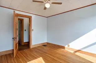 1124 S State Ave, Freeport, IL 61032 - Photo 24