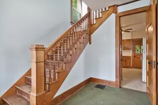 1124 S State Ave, Freeport, IL 61032 - Photo 6