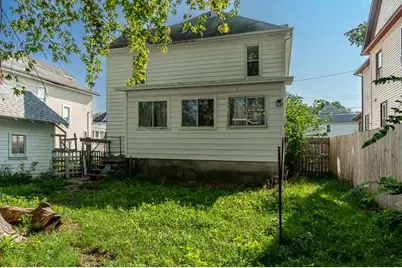 1124 S State Avenue, Freeport, IL 61032 - Photo 30