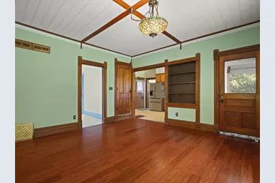 1112 W St James Road, Orangeville, IL 61060 - Photo 8