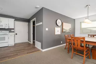 1422 Kingsley Dr, Machesney Park, IL 61115 - Photo 10