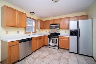 623 Valley View Dr, Pecatonica, IL 61063 - Photo 10