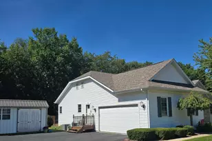 3890 Dynasty Ln, Rockford, IL 61114 - Photo 2