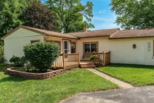 5591 Reimer Dr, Roscoe, IL 61073 - Photo 2