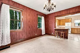 506 Chestnut St, Warren, IL 61087 - Photo 2