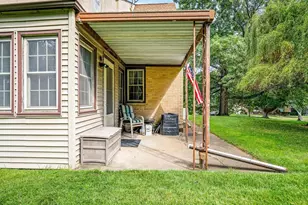 205 St Louis Ave, Rockford, IL 61104 - Photo 30