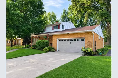 213 E Market Street, Shannon, IL 61078 - Photo 2