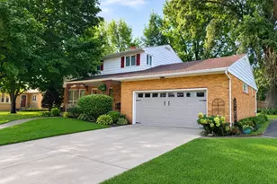 213 E Market St, Shannon, IL 61078 - Photo 2