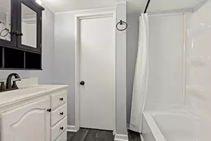3226 8th St, Rockford, IL 61109 - Photo 10
