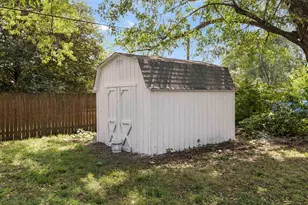 3226 8th St, Rockford, IL 61109 - Photo 16
