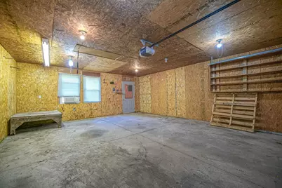 710 Glidden Avenue, Dekalb, IL 60115 - Photo 20