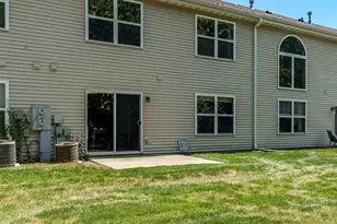9006 Leicester Way, Roscoe, IL 61073 - Photo 2
