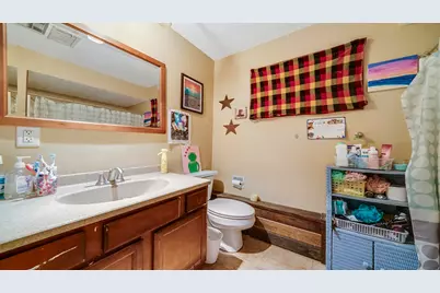 225 E 4th Street, Byron, IL 61010 - Photo 28