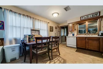 225 E 4th Street, Byron, IL 61010 - Photo 24