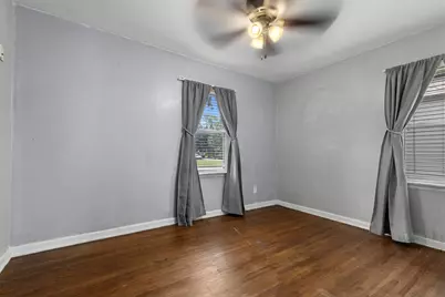 2223 Van Wie Avenue, Rockford, IL 61103 - Photo 8