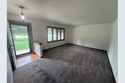 6194 Abington Drive, Rockford, IL 61109 - Photo 2