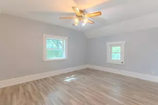 211 West St, Monroe Center, IL 61052 - Photo 14