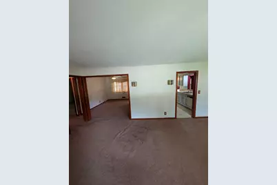 2352 Wisconsin Road, Rockford, IL 61108 - Photo 6