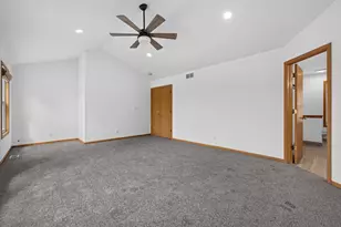 2516 W Winfield Ln, Belvidere, IL 61008 - Photo 22