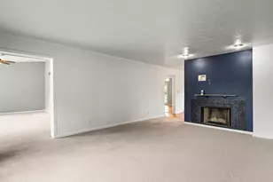 6022 Fireside Dr, Rockford, IL 61114 - Photo 8
