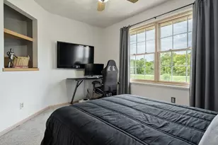 5056 Park Valley Dr, Loves Park, IL 61111 - Photo 34