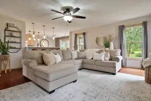 5056 Park Valley Dr, Loves Park, IL 61111 - Photo 6