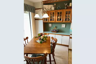 600 Kiwanis Court  #2, Freeport, IL 61032 - Photo 8