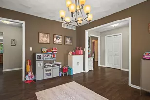 6783 N Summit Dr, Byron, IL 61010 - Photo 10