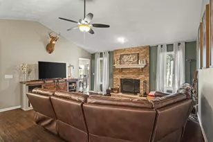 6783 N Summit Dr, Byron, IL 61010 - Photo 14