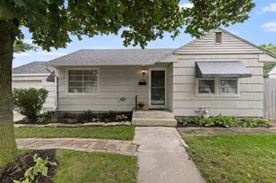 2106 Lawndale Ave, Rockford, IL 61103 - Photo 1