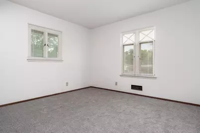 5106 Highcrest Road, Rockford, IL 61107 - Photo 24