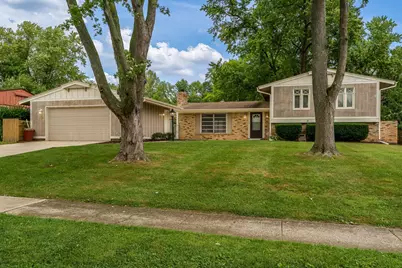 5106 Highcrest Road, Rockford, IL 61107 - Photo 2