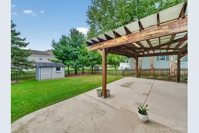 221 Julie Lane, Hampshire, IL 60140 - Photo 16