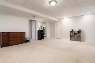 4398 Falcon Dr, Byron, IL 61010 - Photo 36
